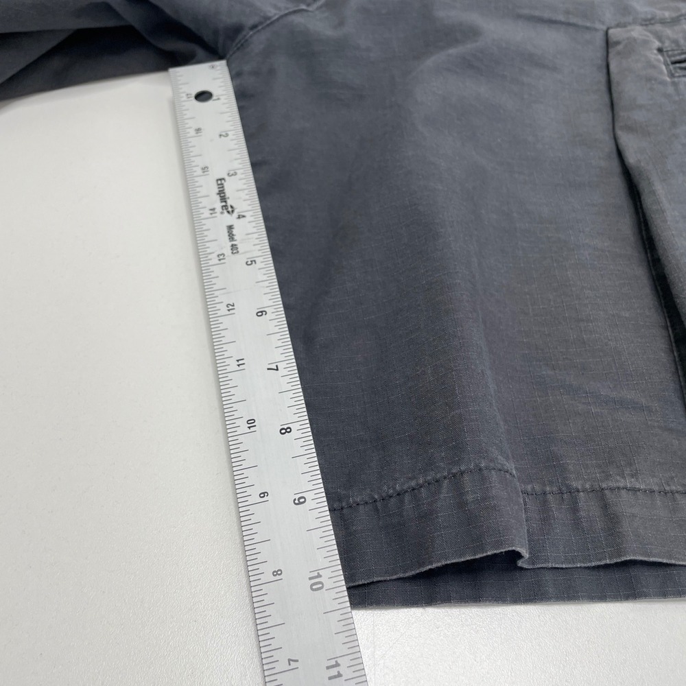 Y2K Nike Cargo Shorts Men 34 Gray Swoosh Baggy Grunge Outdoor Utility Hike Trail - Picture 16 of 16